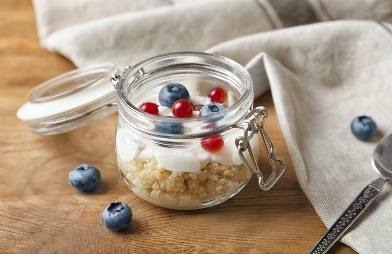 Quick nutritious breakfast bowl